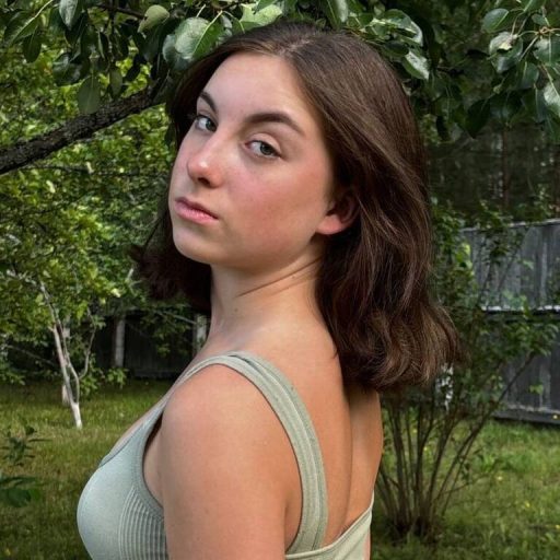 EllynMall nude sex image