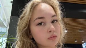 ElviaAthey porn anal image