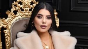 ElyseBlair video photos image