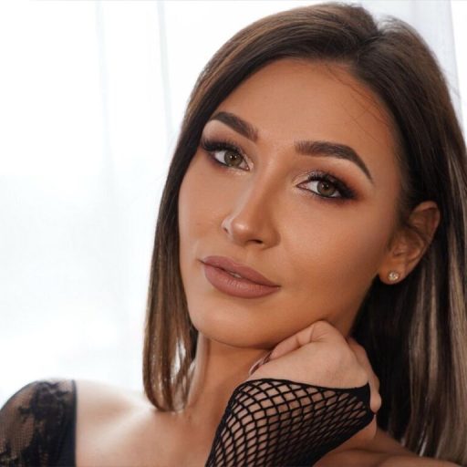 ElysiaRose real strip image