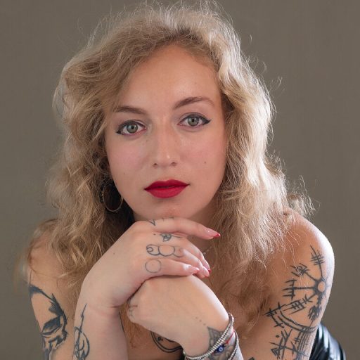 EmaSantorini shows recorded image