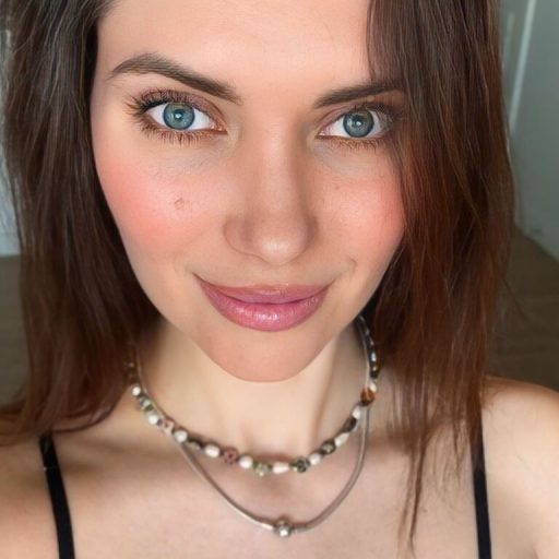 EmberBrier xxx masturbation image