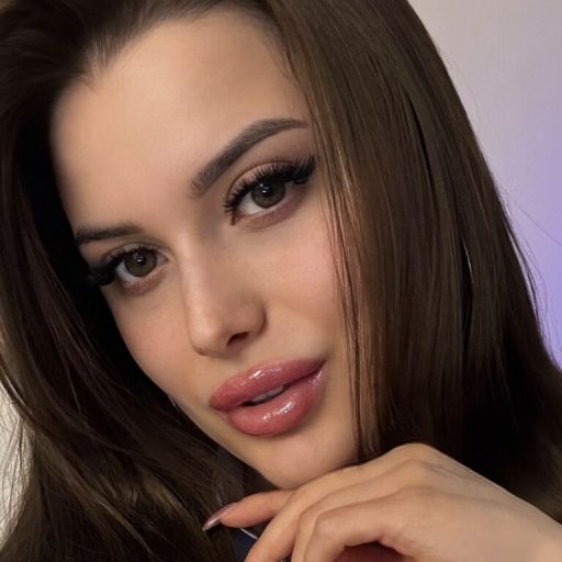 EmillyLux xxx masturbation image