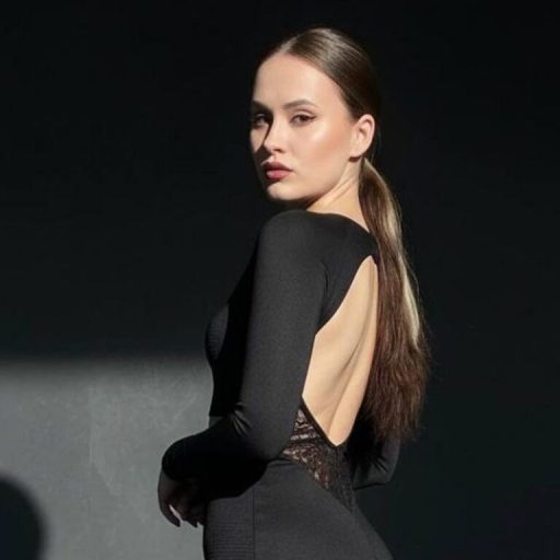 EmilyGiffin livejasmin fuck image