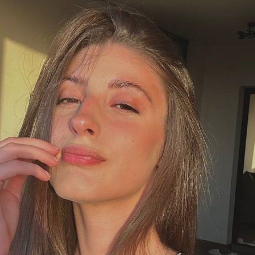EmilyHaysen jasmin online image