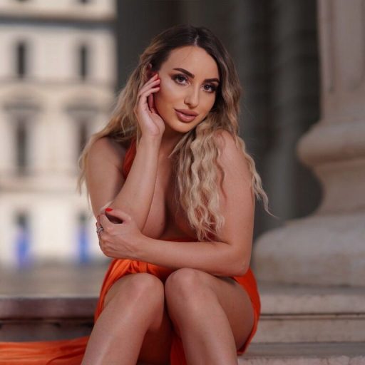 EmilyJener amateur lush image