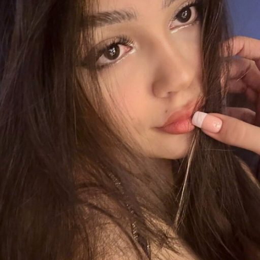 EmilyMonder fingering ass image