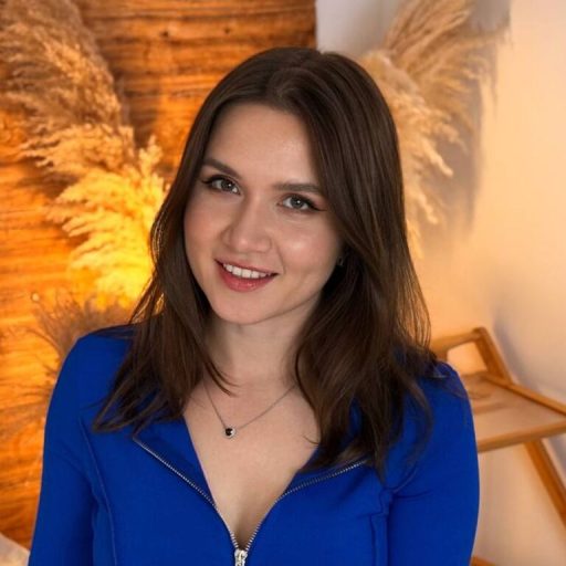 EmilyWillis fingering ass image