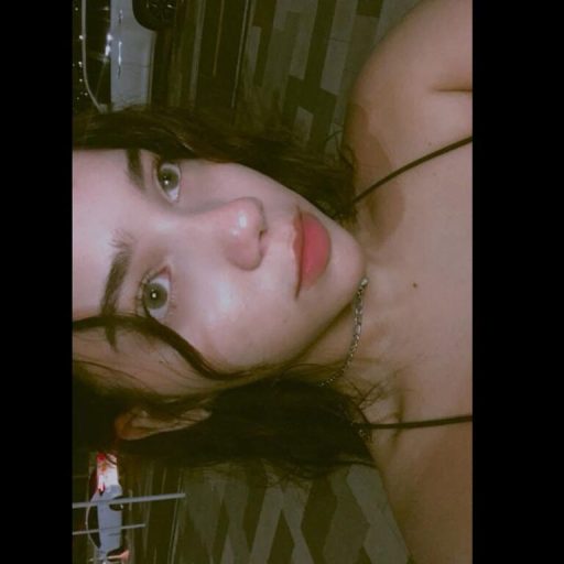 EmmaVerhoeven show fingering image