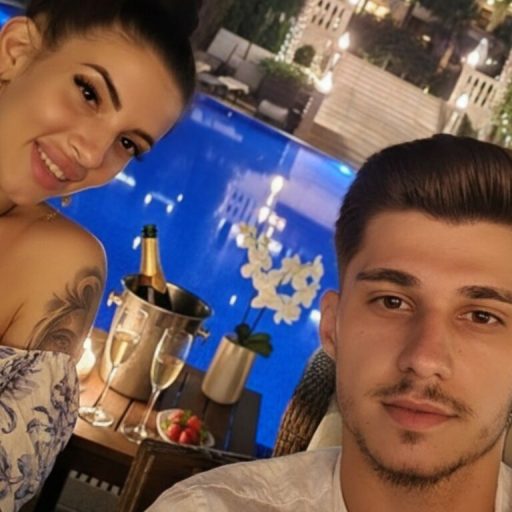 EricaAndAlbert pictures toy image