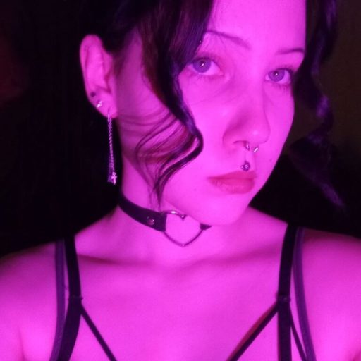 EricaAustin strip amateur image