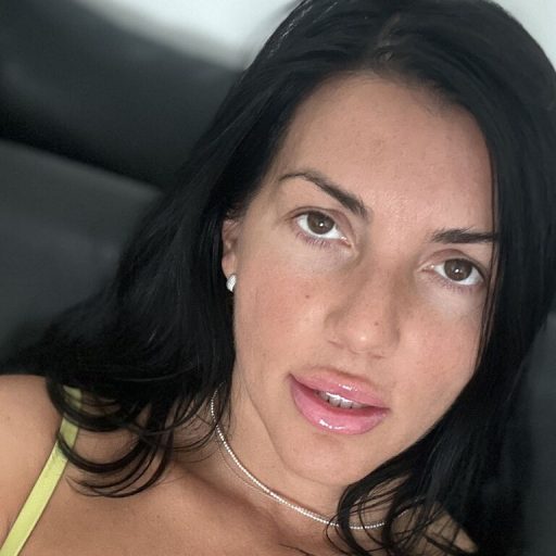 ErikaErika shows recorded image