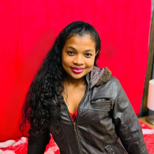 ErikaRius pictures toy image