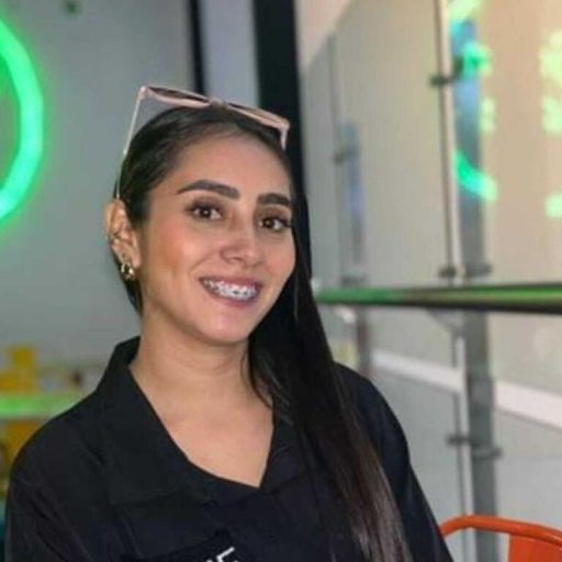 EscarlethSwith dildo real image