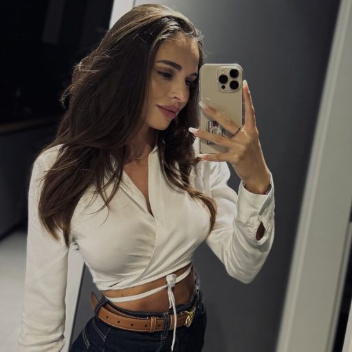 EsmeAinsley dildo real image