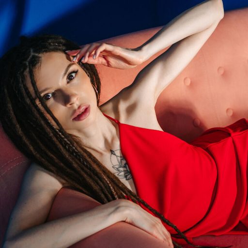 EvaBellerose shows recorded image