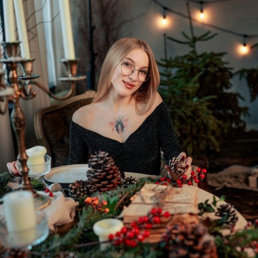 EvaEvis jasmin online image