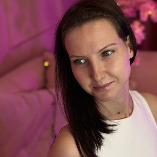 EvaKloss naked porn image