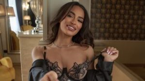 EvaVale xxx masturbation image