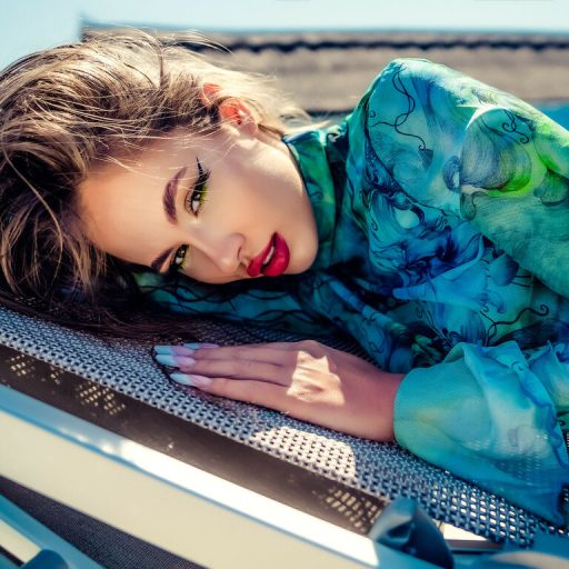 EvelynMills naked porn image