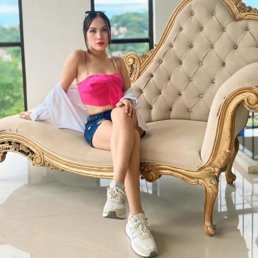 FaithJhonson live video image