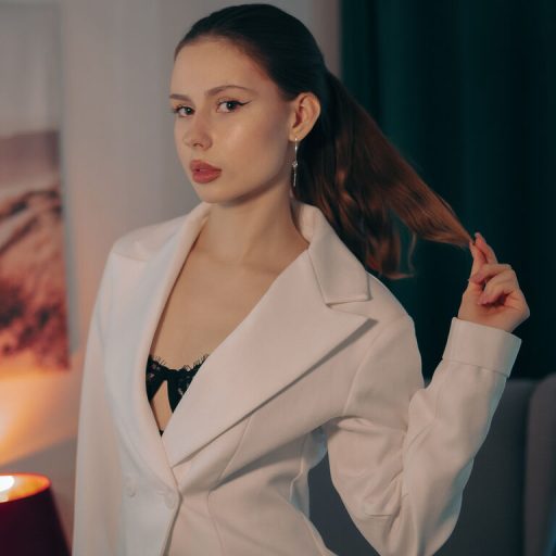 FayeWarmy cam naked image