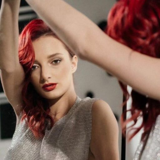 FloraMorena pictures toy image