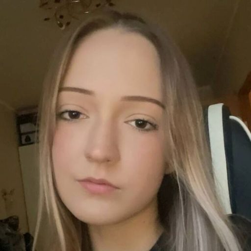 FrancesMason live video image