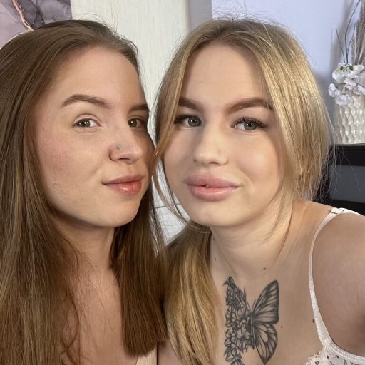 FredaAndSelena livesex pussy image