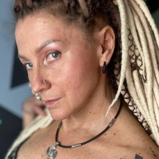 FridaTander live video image