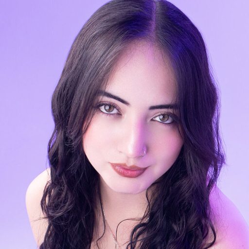GabbieCarter ass vibrator image