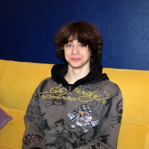 GabrielFowler dildo real image