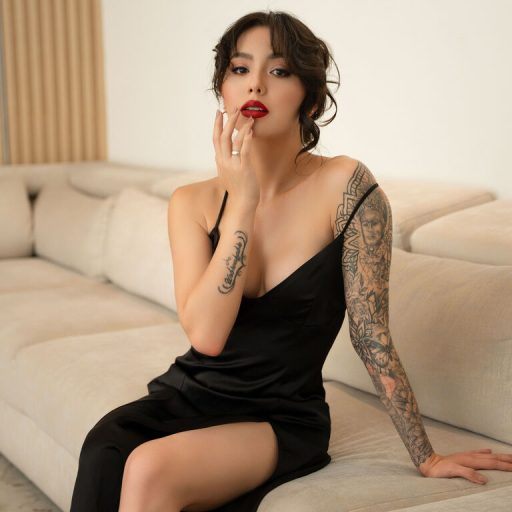 GabriellaLacroix recorded live image