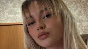 GeniaPalmour preview