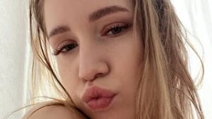 GeorgenePeil livesex pussy image