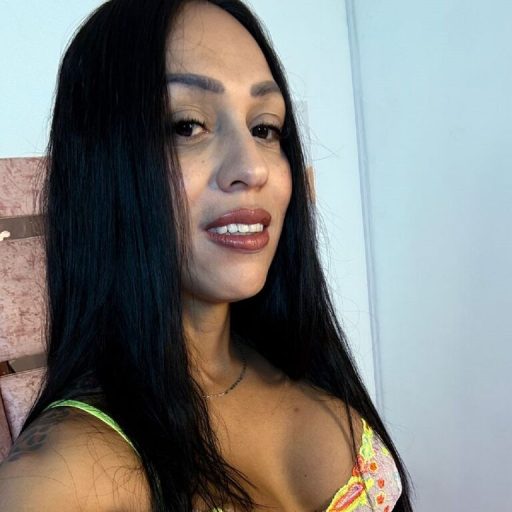 GiaRenata naked porn image