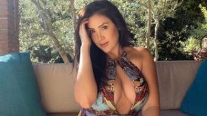 GiaSinclair preview