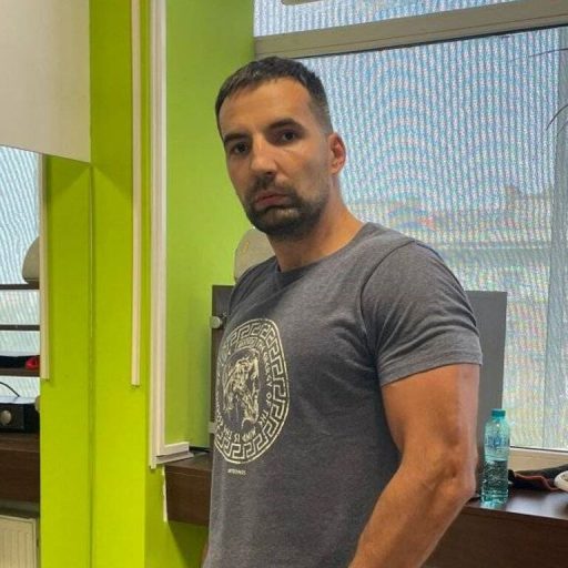 GianniLeo nude sex image