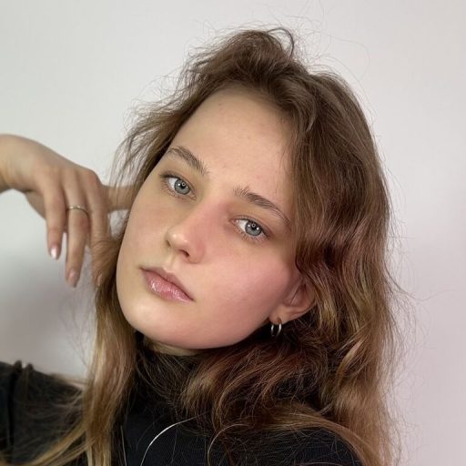GillianVanover show fingering image