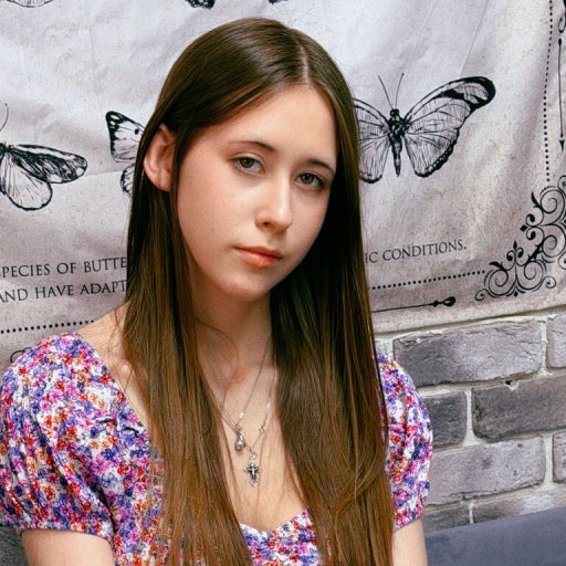 GretaReed vibrator lj image