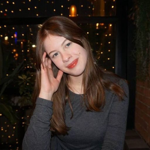 GwenHodgkinson porn anal image