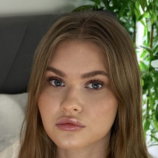 GwenSunshine toy jasmin image