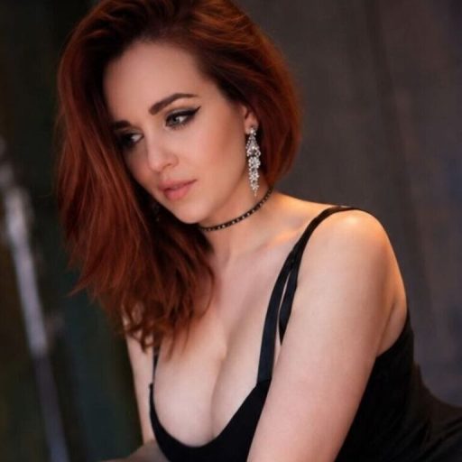 HailMaria naked porn image