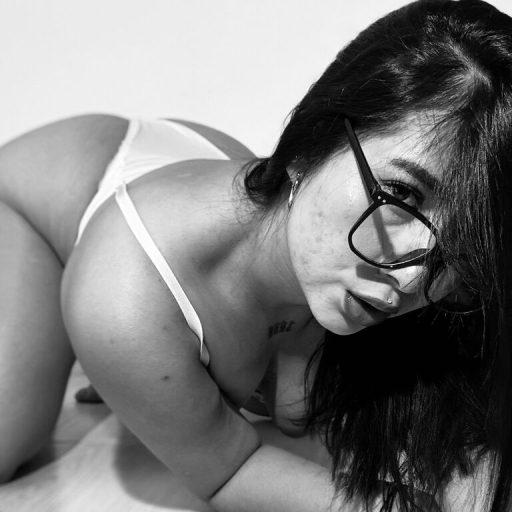 HazelRosee hd nude image