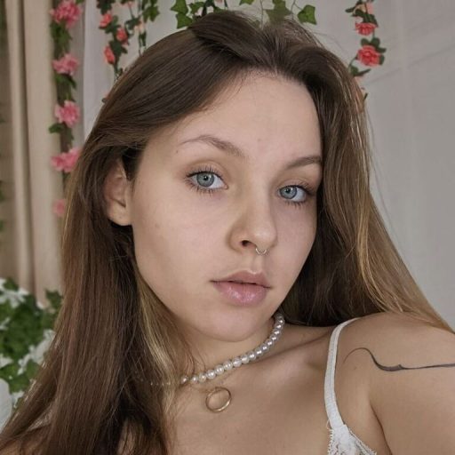 HinaVibe strip amateur image