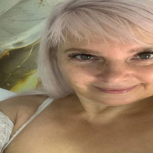 HollaFabel dildo real image