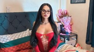 HollyGivenchy preview