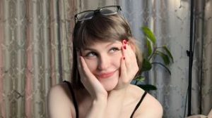 HollyWardie preview