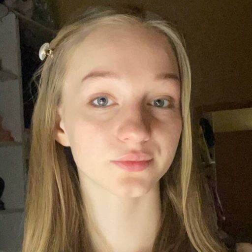 IleanaNiese online shows image