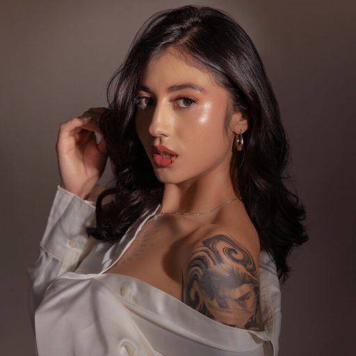 IndiraGate vibrator lj image